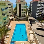 Sa Apartments! Beachfront Apartments In Oba Апартаменты