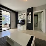 Sa Apartments! Beachfront Apartments In Oba *