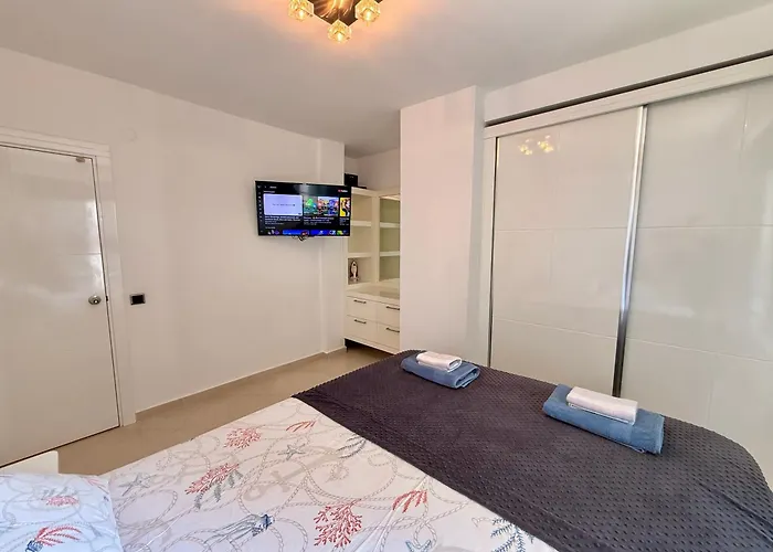 Sa Apartments! Beachfront With Sea View & Pool Apartment