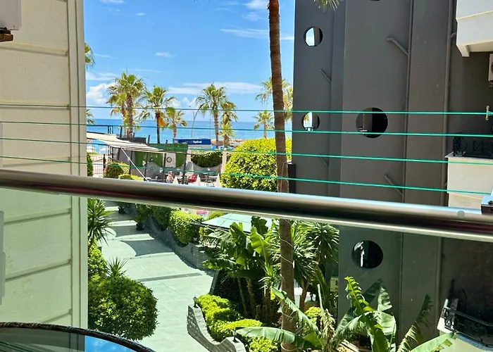 Sa Apartments! Beachfront With Sea View & Pool Alanya