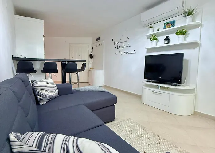 Sa Apartments! Beachfront With Sea View & Pool * Alanya