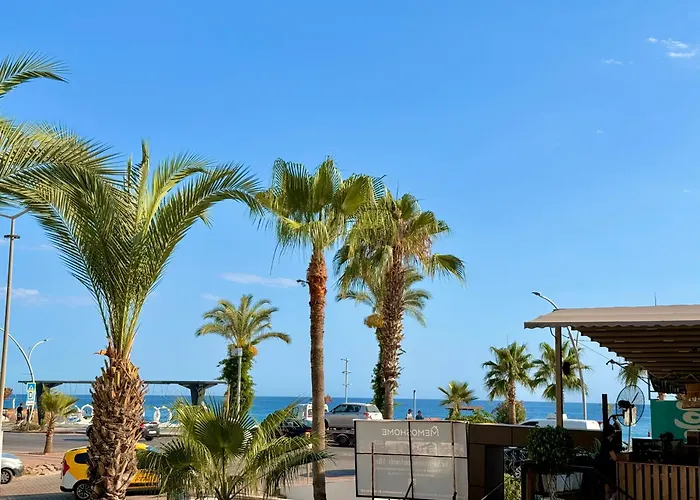 Sa Apartments! Beachfront With Sea View & Pool Alanya