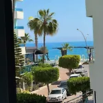 아파트 Sa Apartments! Beachfront With Sea View & Pool 알란야