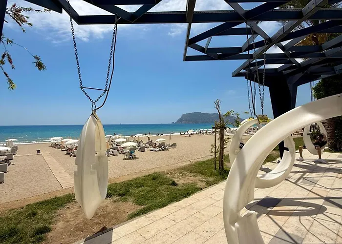 Sa Apartments! Beachfront With Sea View & Pool Apartamento *