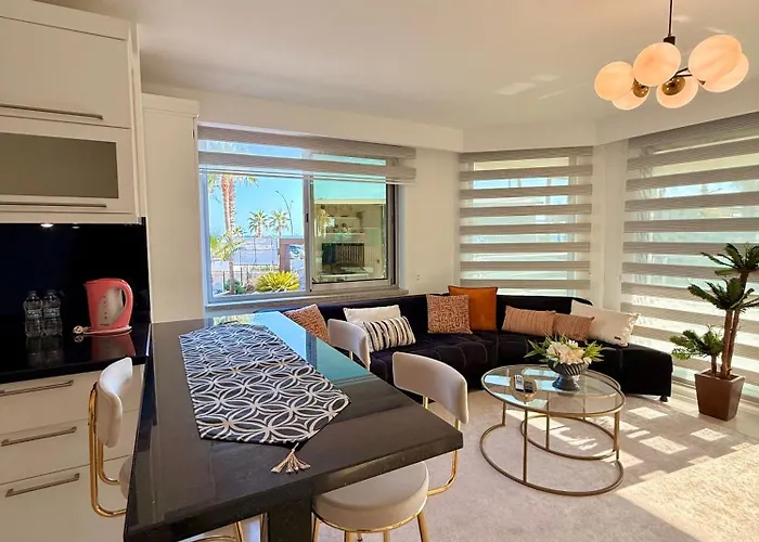 Sa Apartments! Beachfront With Sea View & Pool * Alanya