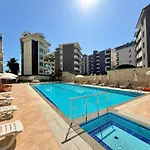 Sa Apartments! Beachfront With Sea View & Pool Διαμέρισμα