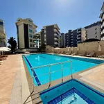 Sa Apartments! Beachfront With Sea View & Pool * Αλάνια
