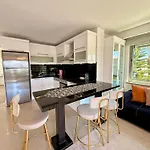 Sa Apartments! Beachfront With Sea View & Pool Apartamento Alanya