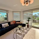 Sa Apartments! Beachfront With Sea View & Pool Διαμέρισμα