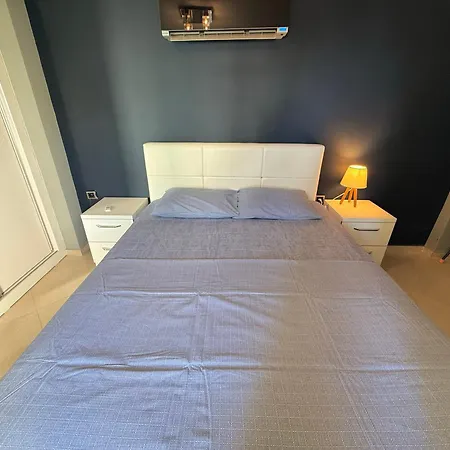 Sa Apartments! Beachfront With Sea View & Pool Apartamento *