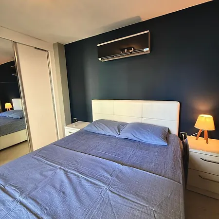 Sa Apartments! Beachfront With Sea View & Pool شقة ألانيا