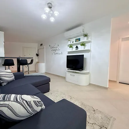 Sa Apartments! Beachfront With Sea View & Pool * Alanya