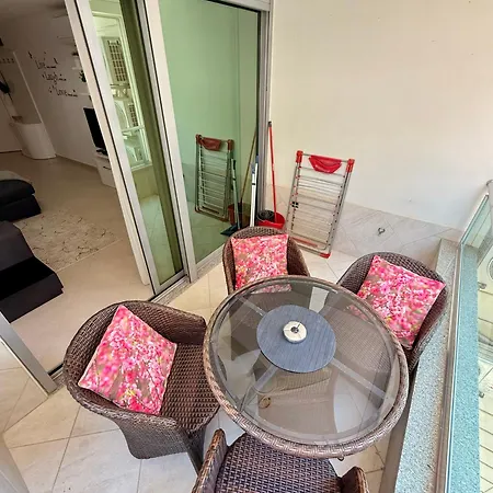 Sa Apartments! Beachfront With Sea View & Pool アランヤ