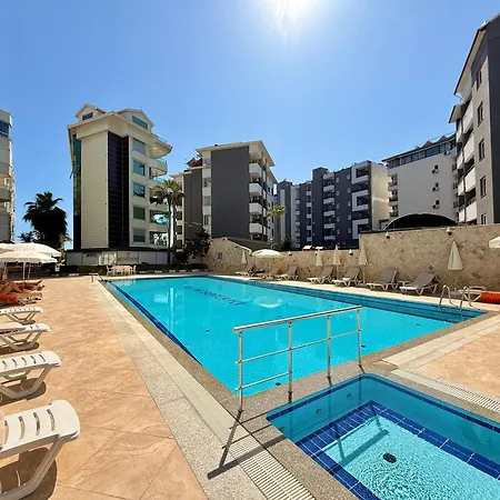 Sa Apartments! Beachfront With Sea View & Pool Daire