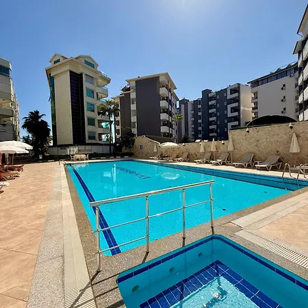 Sa Apartments! Beachfront With Sea View & Pool * ألانيا