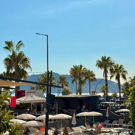 Apartament Sa Apartments! Beachfront With Sea View & Pool