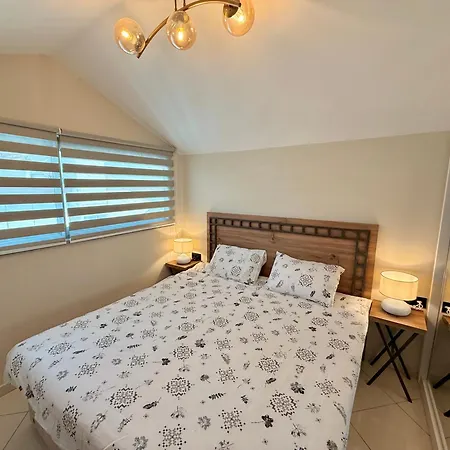 Sa Apartments! Beachfront Apartments In Oba Apartman