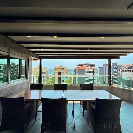 Sa Apartments! Beachfront In Oba * אלאניה