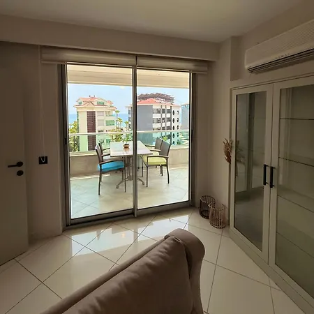 شقة Sa Apartments! Beachfront In Oba *