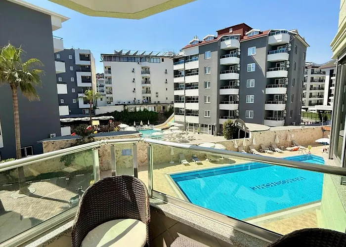 شقة Sa Apartments! Beachfront With Sea View & Pool *