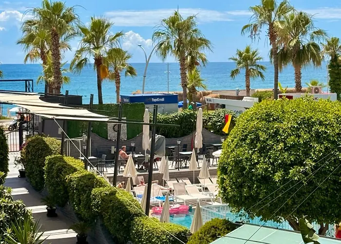 Sa Apartments! Beachfront With Sea View & Pool * ألانيا