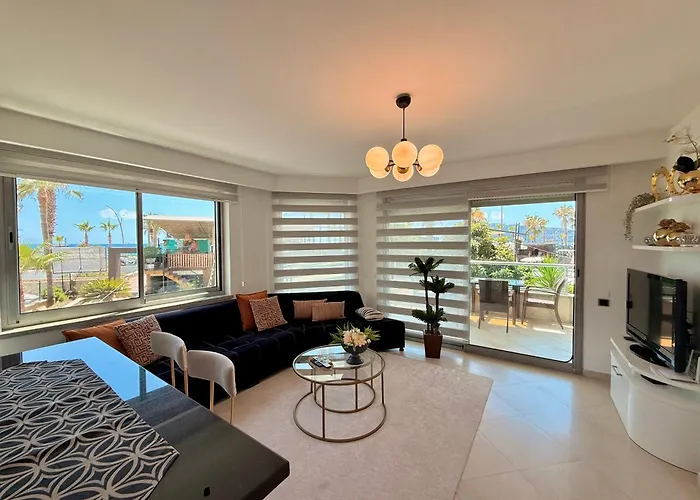 Sa Apartments! Beachfront With Sea View & Pool *