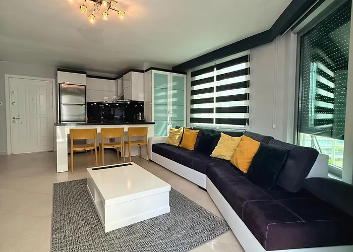 Sa Apartments! Beachfront With Sea View & Pool شقة ألانيا