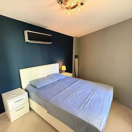 Sa Apartments! Beachfront With Sea View & Pool Apartment Alanya