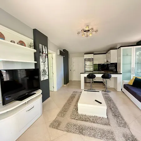 Sa Apartments! Beachfront With Sea View & Pool Alanya