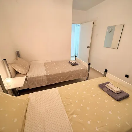 Sa Apartments! Beachfront With Sea View & Pool