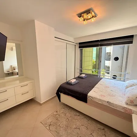 Sa Apartments! Beachfront With Sea View & Pool Apartment Alanya