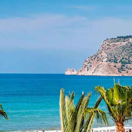 Sa Apartments! Beachfront With Sea View & Pool *