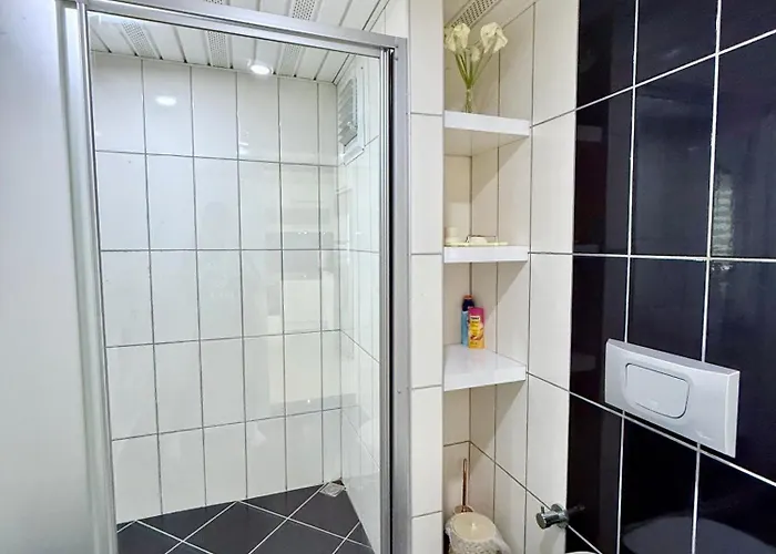 Sa Apartments! Beachfront With Sea View & Pool